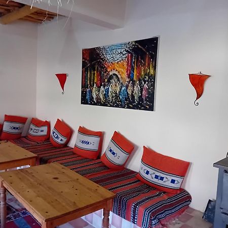 Maison D'Hotes Agdal Telouet Tiguidert Esterno foto