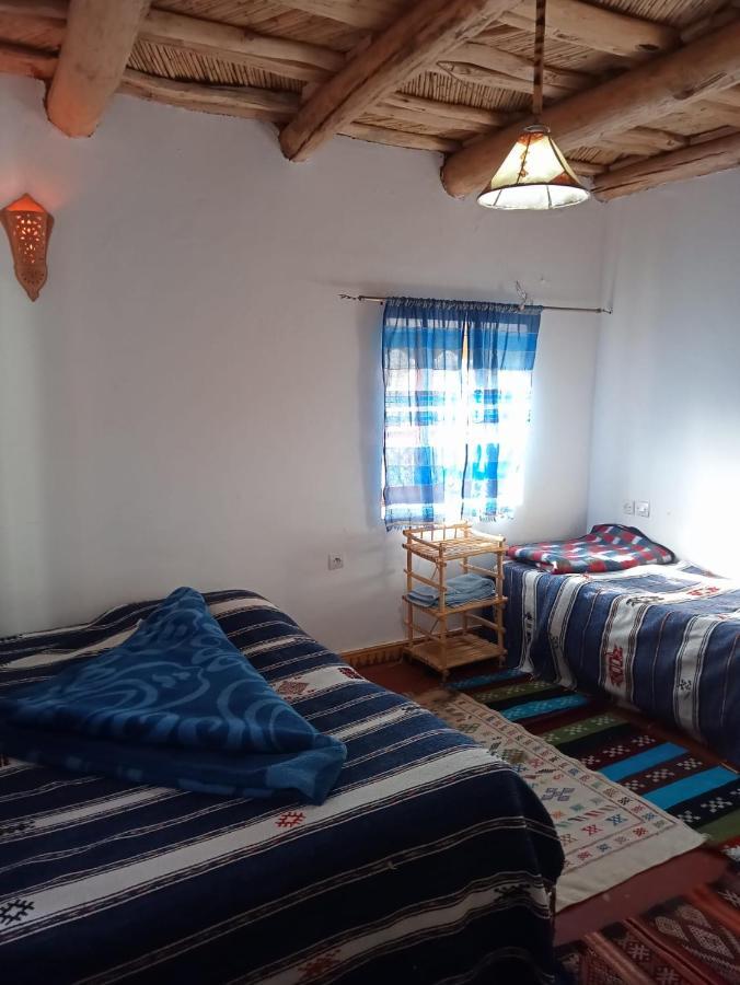 Maison D'Hotes Agdal Telouet Tiguidert Esterno foto