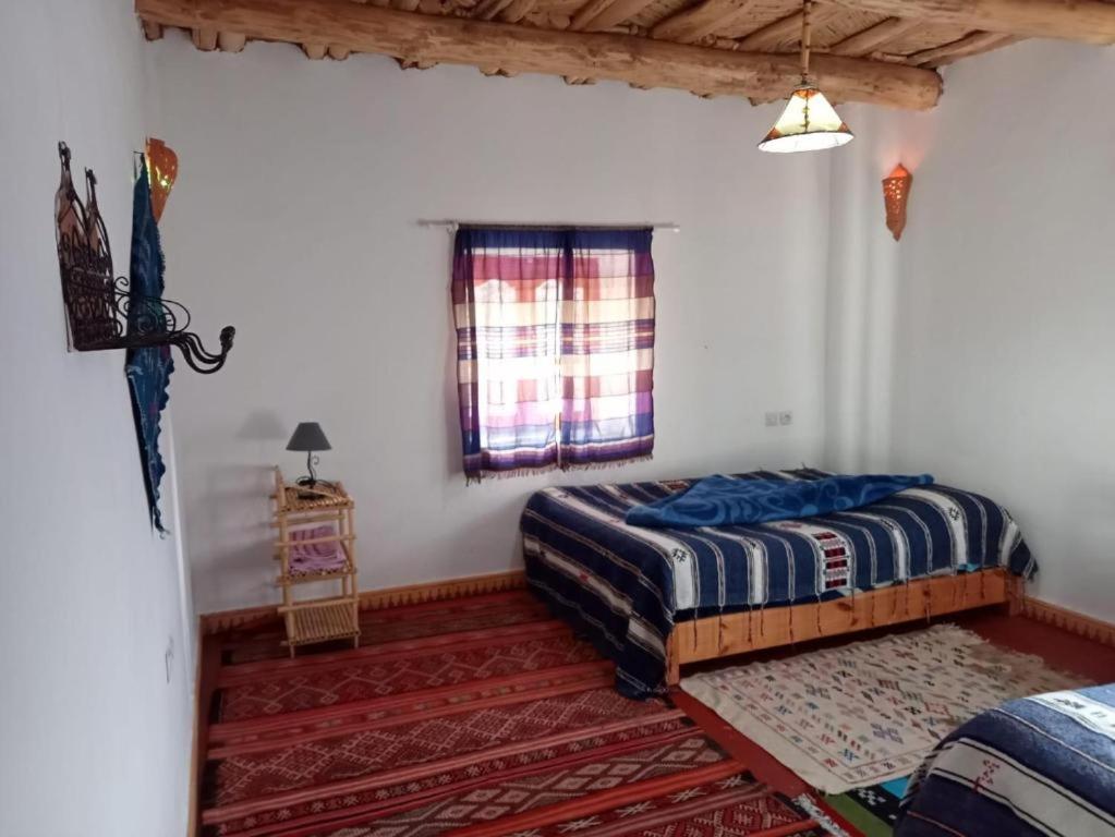 Maison D'Hotes Agdal Telouet Tiguidert Esterno foto