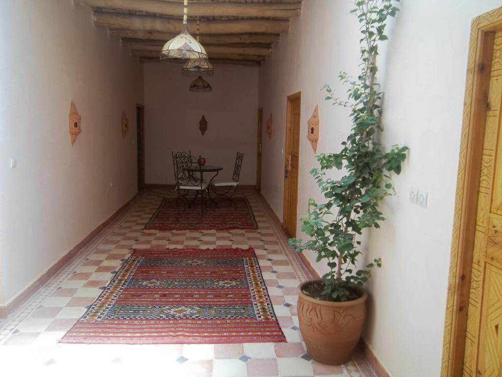 Maison D'Hotes Agdal Telouet Tiguidert Esterno foto