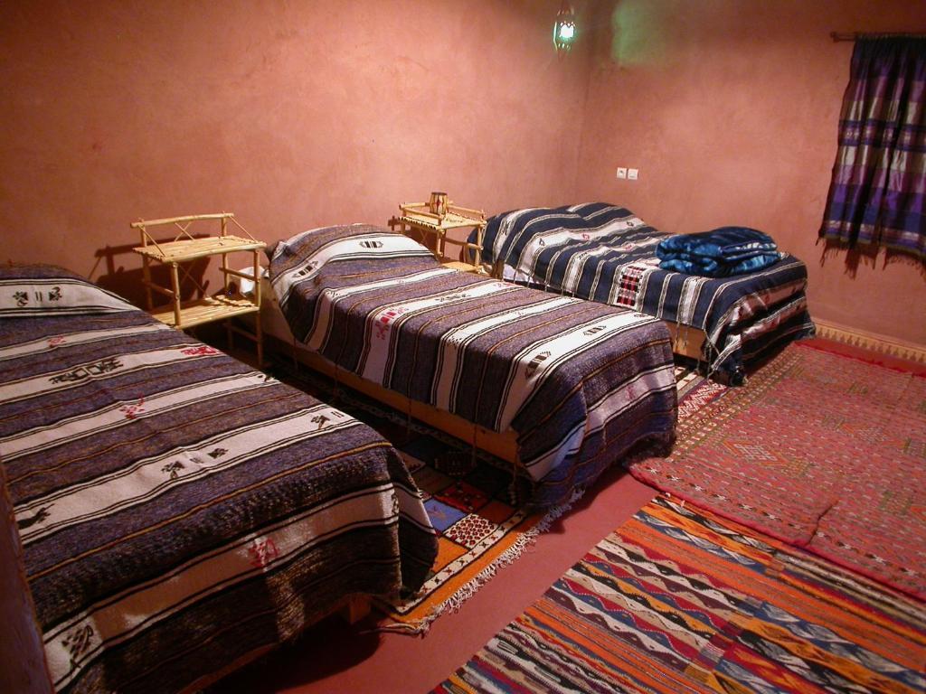 Maison D'Hotes Agdal Telouet Tiguidert Camera foto