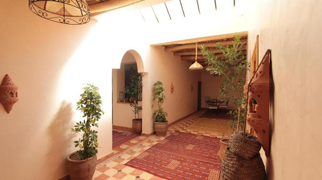 Maison D'Hotes Agdal Telouet Tiguidert Esterno foto