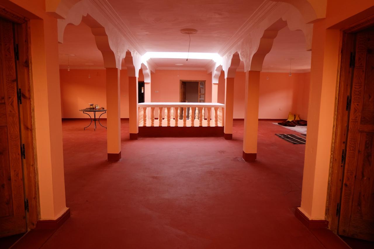 Maison D'Hotes Agdal Telouet Tiguidert Esterno foto